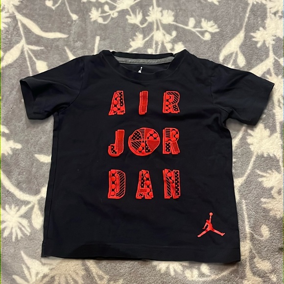Kids Jordan Tee/ Airwalk Hoodie/ Body Glove Shorts bundle Sz 7 - Picture 6 of 13